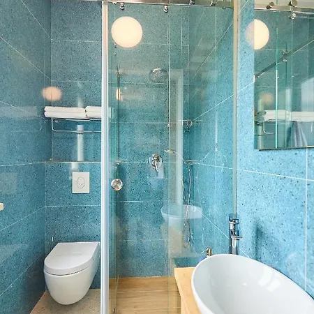 Luxury Sobra